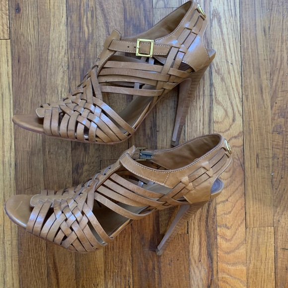 Tory Burch Shoes - Tory Burch Tan Sandals